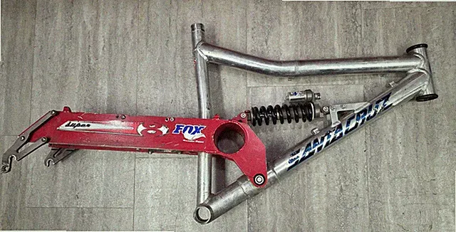 1999 Santa Cruz Super 8 Gen1 Vintage Downhill DH Frame