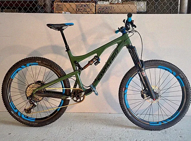 2018 SANTA CRUZ Bronson 2.1 CC, Large Carbon Fiber