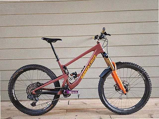2020 Santa Cruz Bronson CC Size Large - Fox Factory, New Tires, Cascade Link