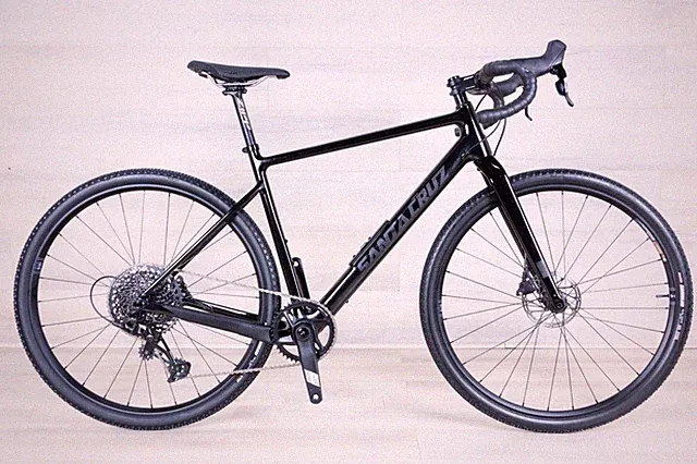 Santa Cruz Stigmata 4 CC - 2025, Large