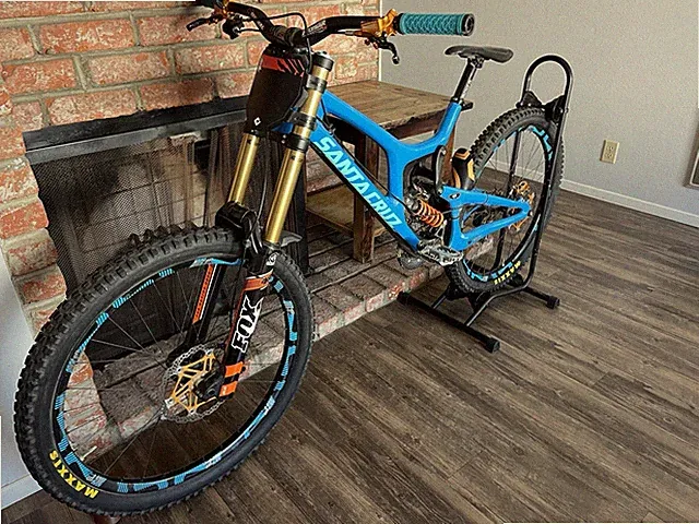 Santa Cruz V10cc XXL 2017